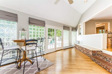 28 Darby Ln, Bedford, NH 03110 - photo 4