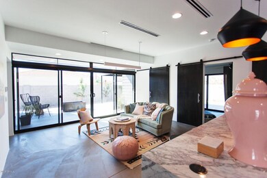 Kitchen/Living