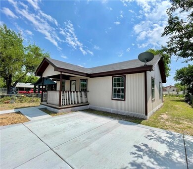 422 E Chapa Ave, Pharr, TX 78577 - photo 3