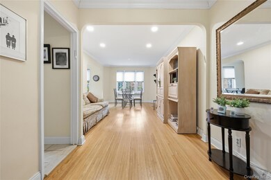 250 Central Ave unit B204, Lawrence, NY 11559 - photo 6