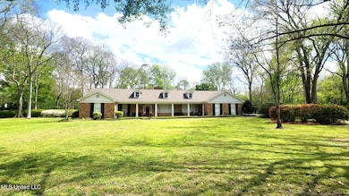 305 Creek Bend Rd, Natchez, MS 39120 - photo 2