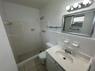 334 E 2nd St unit 334, Hialeah, FL 33010 - photo 7