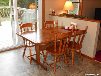 Kitchen Dining Additional  Dining Leading to the U