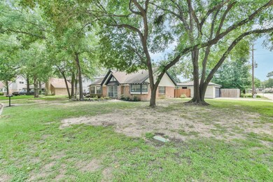 15702 Artoys Dr, Tomball, TX 77377 - photo 3