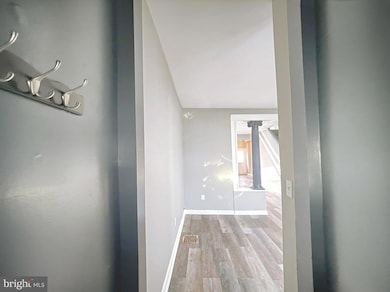 1101 Bayard St, Baltimore, MD 21223 - photo 2