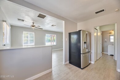 2944 N 26th St, Phoenix, AZ 85016 - photo 4