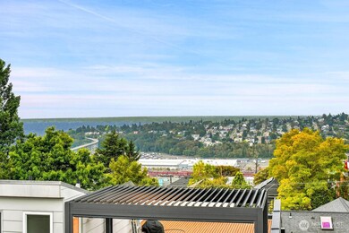 2130 10th Ave W unit 28, Seattle, WA 98119 - photo 2