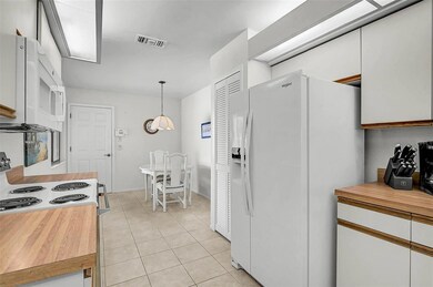 5633 Avista Dr unit 5634, Sarasota, FL 34243 - photo 7