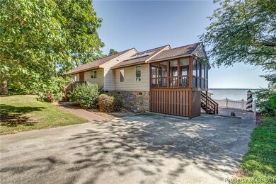 Just off the Rappahannock River.