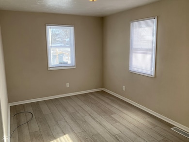 706 W 23rd St, Anderson, IN 46016 - photo 3