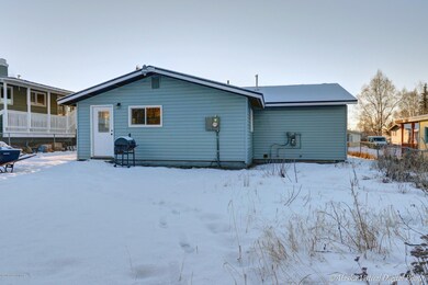 2009 W 46th Ave, Anchorage, AK 99517 - photo 5