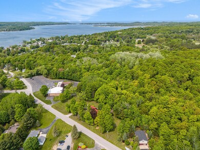PORTAGE LAKE Channels to LAKE MI 1 min