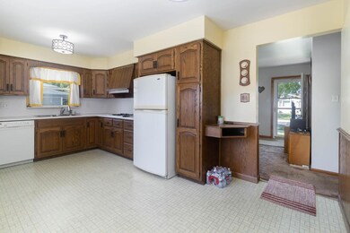 3118 98th St, Highland, IN 46322 - photo 7