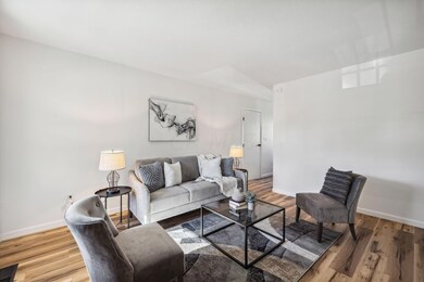9-web-or-mls-5166-rutledge-dr-s