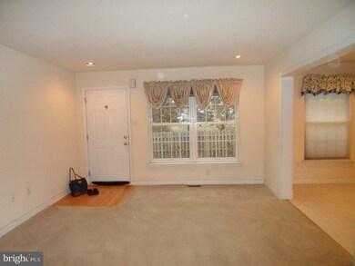 116 E Moreland Ave unit B5, Hatboro, PA 19040 - photo 4