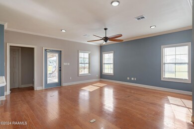 6-web-or-mls-1130C Nassans Rd-6
