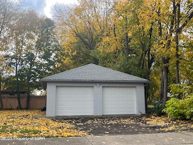 165 River St, Kingston, PA 18704 - photo 4