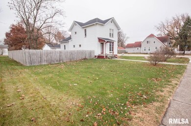 201 N 1st St, Alpha, IL 61413 - photo 4