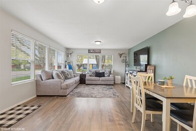 644 12th St E, Kalispell, MT 59901 - photo 2