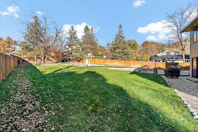 15700 Dawn Dr, Minnetonka, MN 55345 - photo 7