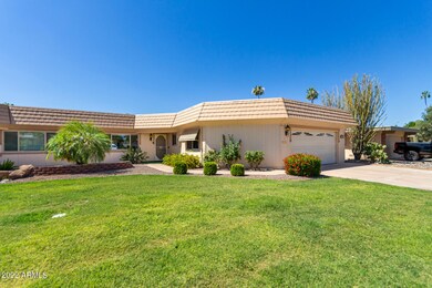 10633 W Pineaire Dr, Sun City, AZ 85351 - photo 2