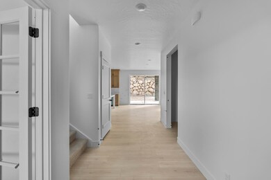 MOVE IN READY! Come see this home today!