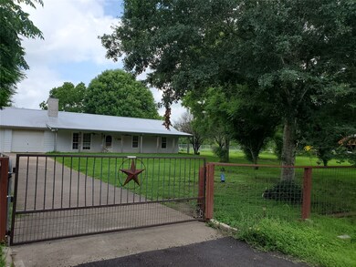 4318 Pine Meadow Dr, Richmond, TX 77469 - photo 3