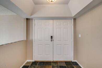 18811 N 19th Ave unit 2015, Phoenix, AZ 85027 - photo 2