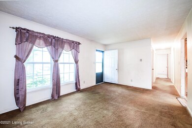 322 Dogwood Dr, Mount Washington, KY 40047 - photo 4