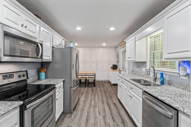 122 Indian Springs Cir, Manchester, TN 37355 - photo 7