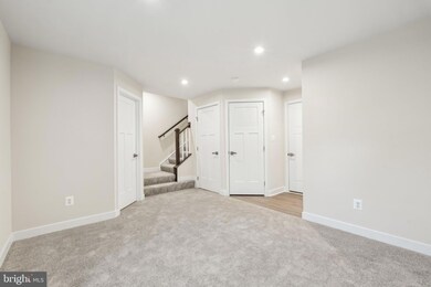 46289 Mount Kellogg Terrace, Sterling, VA 20164 - photo 5