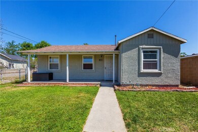 14808 Iris Dr, Fontana, CA 92335 - photo 2