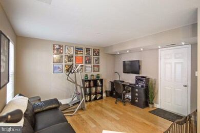 12847 Murphy Grove Terrace, Clarksburg, MD 20871 - photo 5