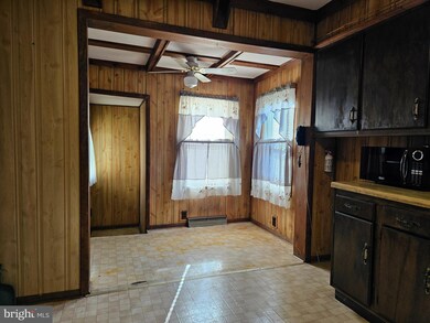 307 6th St unit 9, Tyrone, PA 16686 - photo 7