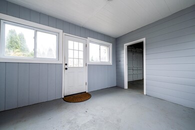 Breezeway Porch