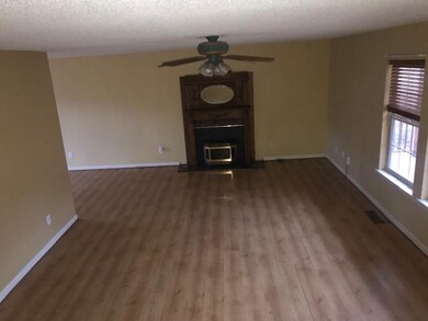 120 Gary Dr NE, Milledgeville, GA 31061 - photo 6