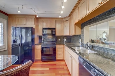 2002 Granada Dr unit B3, Coconut Creek, FL 33066 - photo 3