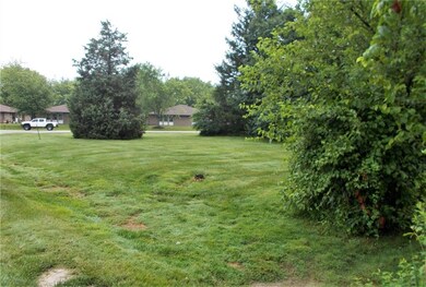 201 Henry St, North Vernon, IN 47265 - photo 5