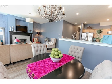 940 SW 17th Way, Troutdale, OR 97060 - photo 6