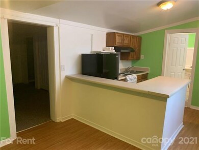 544 N Center St unit C, Statesville, NC 28677 - photo 4