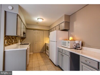 412 Colonial Dr, East Greenville, PA 18041 - photo 7