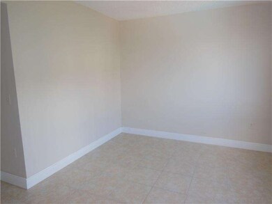 Kendall Lakes Towers unit 401, Miami, FL 33193 - photo 5