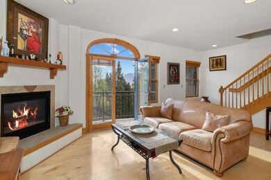 Bear Creek Lodge 406 (6)