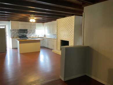 700 W Owings St, Denison, TX 75020 - photo 5