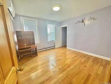 114-02 14th Ave, College Point, NY 11356 - photo 4