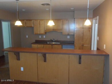 Kitchen  (1)