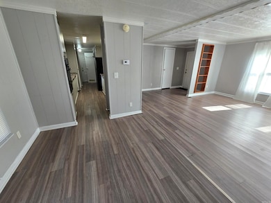 301 SE 3rd St, Bryant, AR 72022 - photo 3