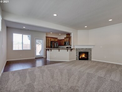 16065 SE Kingbird Dr, Clackamas, OR 97015 - photo 5