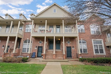 420 Old Pine Way unit 139, Walled Lake, MI 48390 - photo 2