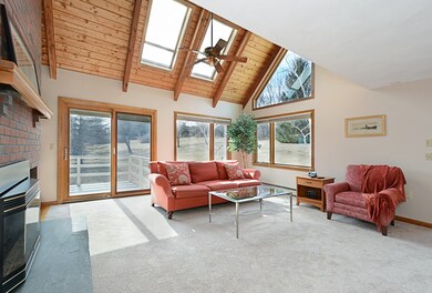 20 Marlboro St, Hudson, MA 01749 - photo 5